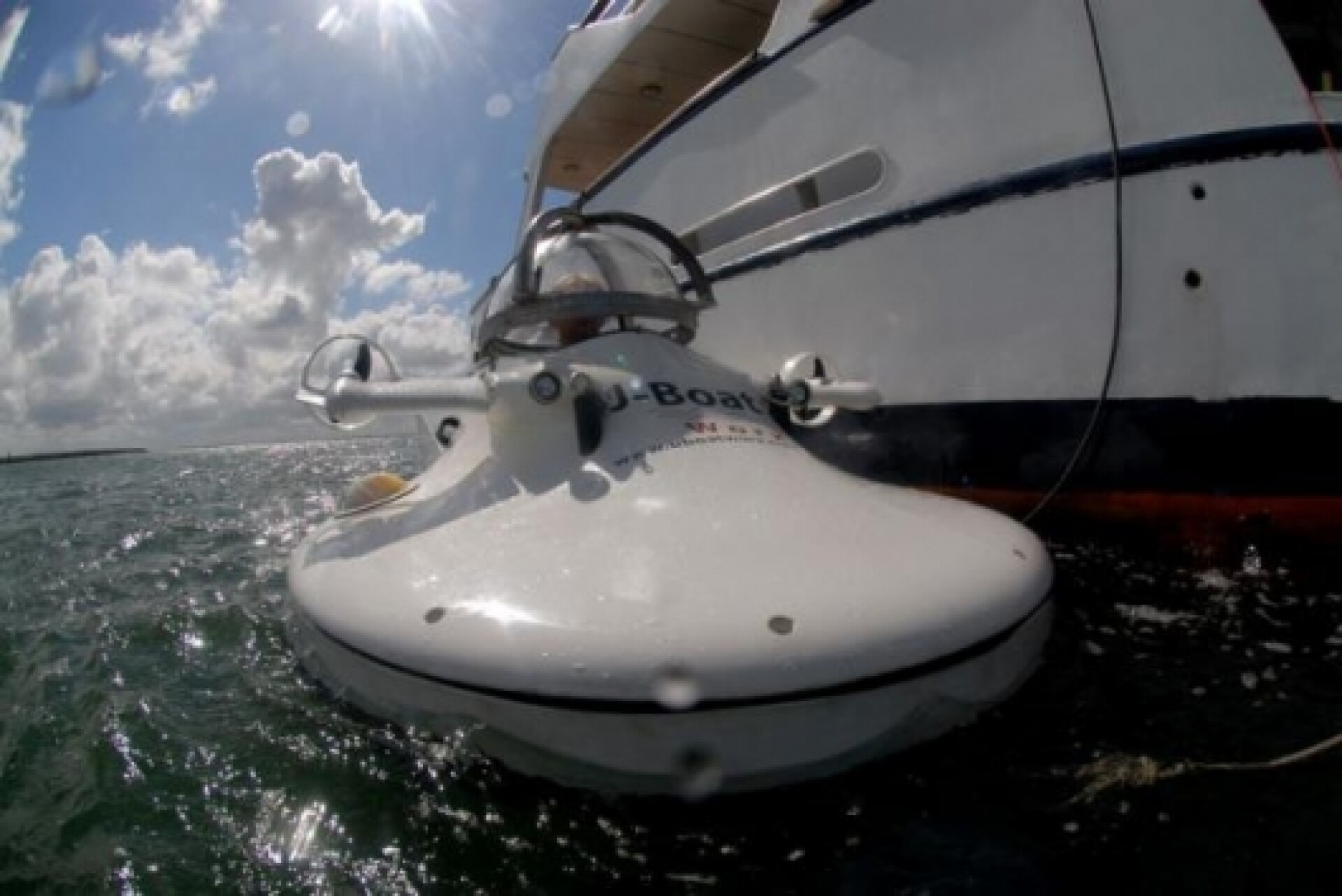 The world’s first affordable recreational submarine