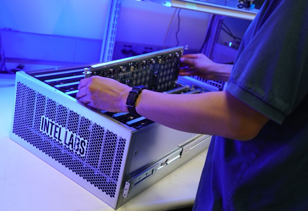 Pohoiki Springs is made up of 768 Loihi chips, arranged in a series of rows in a five-server box