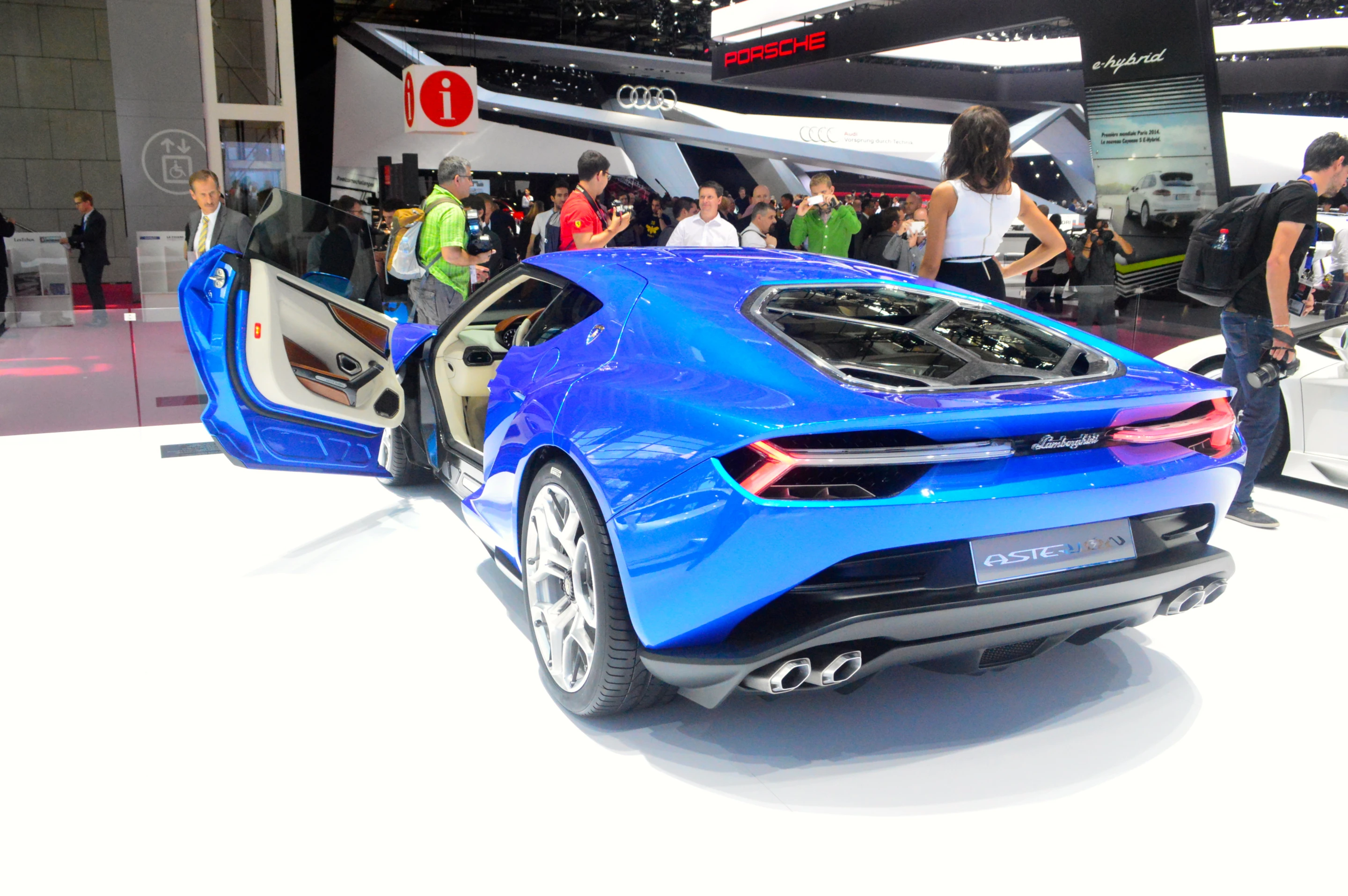 The Lamborghini Asterion at the 2014 Paris Motor Show (Photo: C.C. Weiss/Gizmag)
