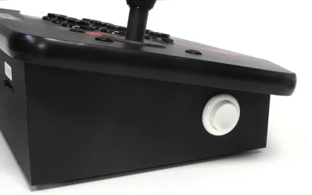 The side button, which should be perfect for pinball games