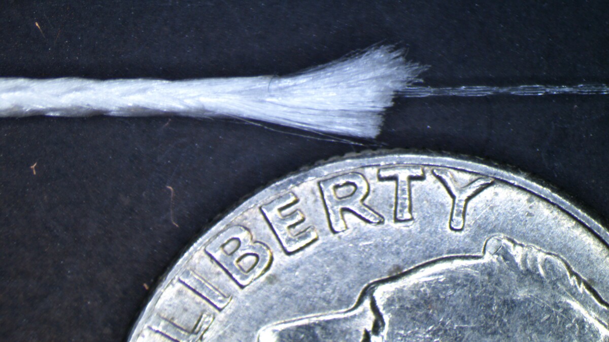 Skinny fiber optic tether could let ROVs be launched from small boats