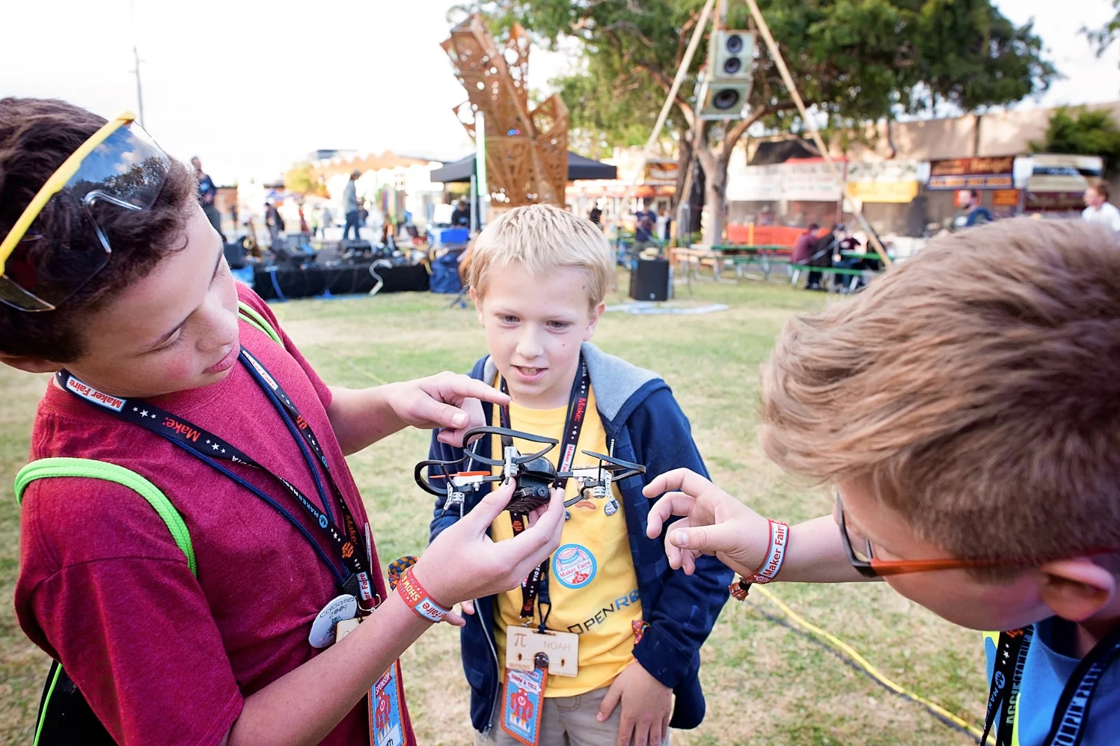 The drone measures 50 mm (1.96 in) in height and 145 mm (5.7 in) in diameter