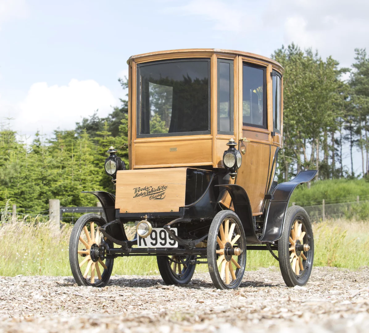 The 1905 Woods Queen Victoria Brougham does about 30 mph (48 km/h)