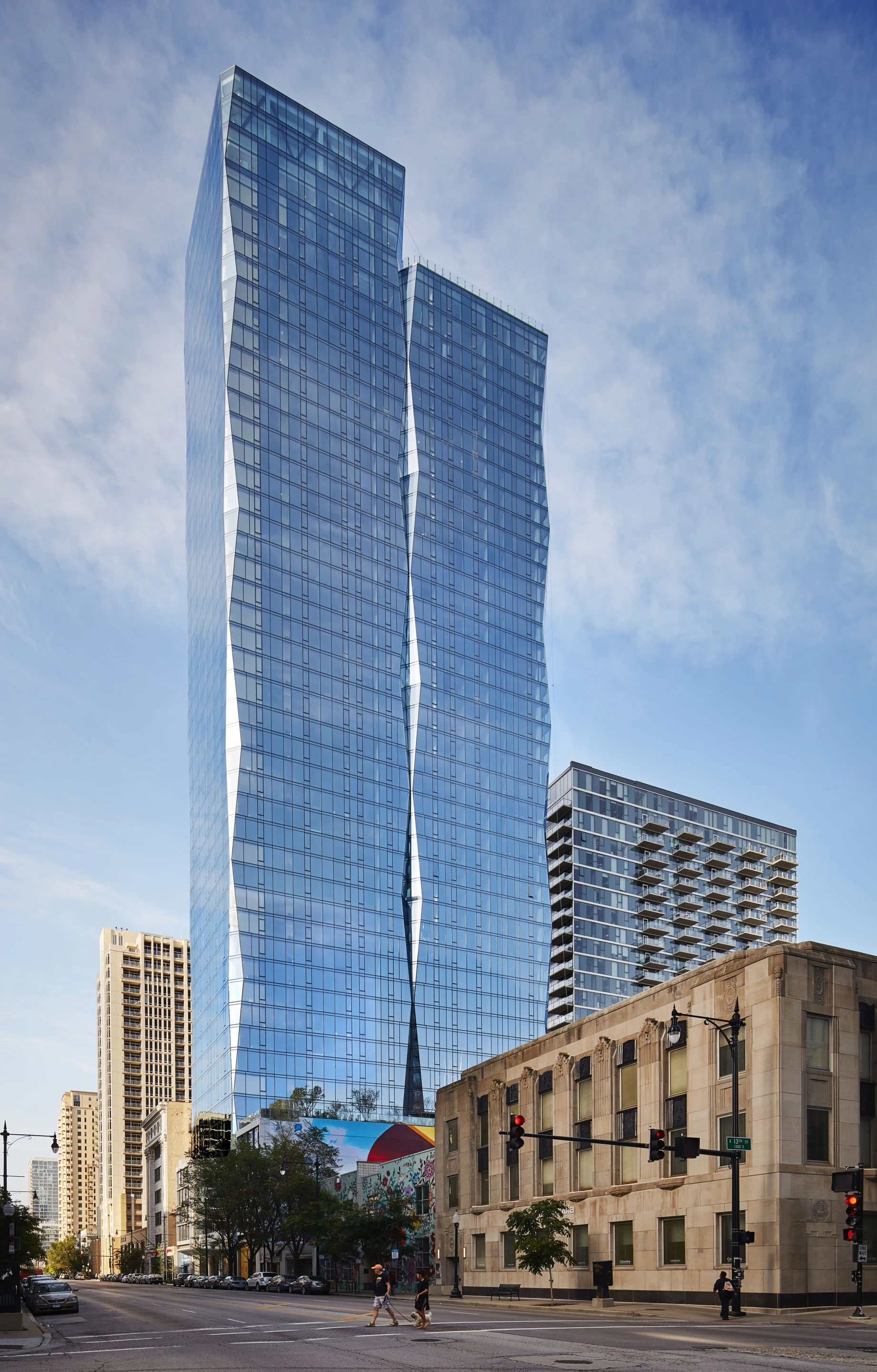 The Paragon is located in Chicago, Illinois. It was designed by Solomon Cordwell Buenz and reaches a height of 515 ft (156 m). It came in seventh place