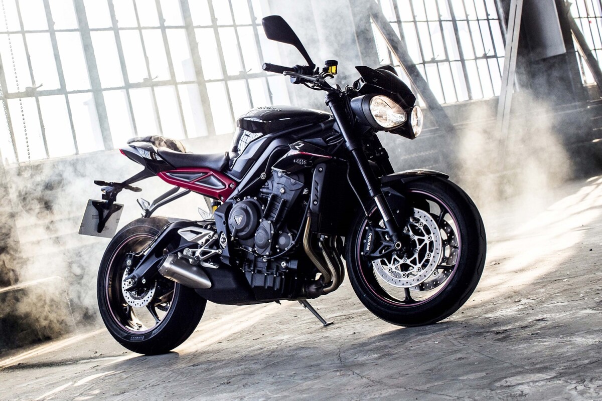 2017 Triumph Street Triple 765: R model with red subframe