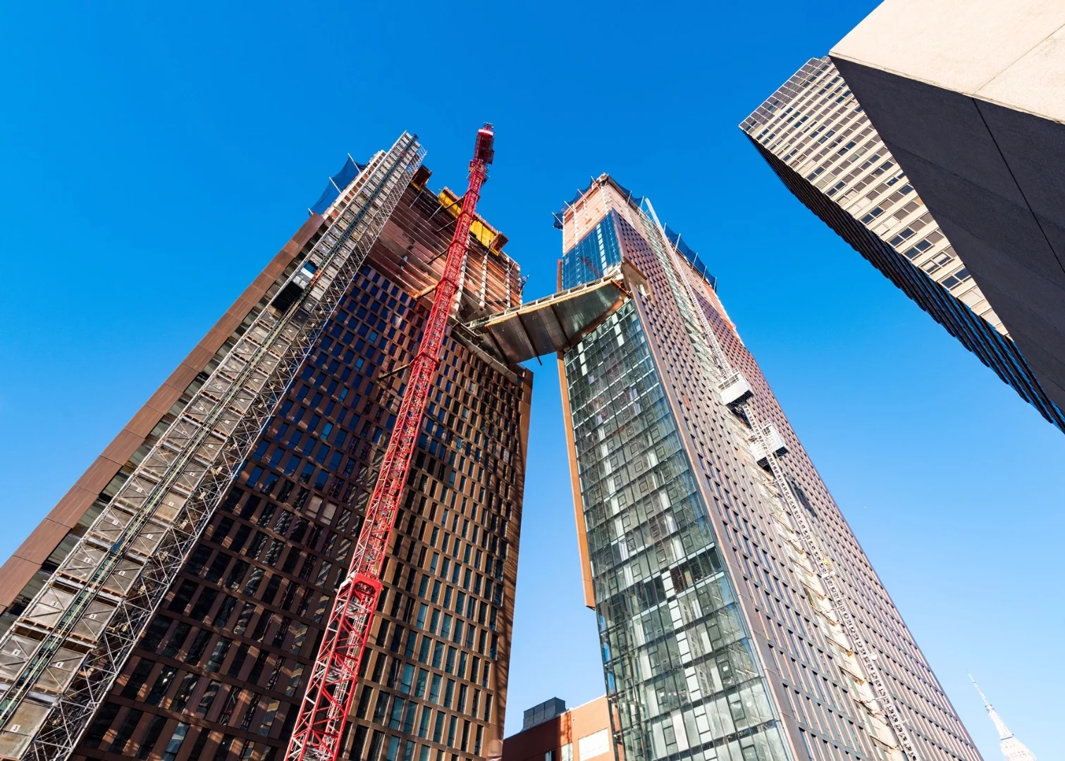 The sky bridge will be 100 ft (30 m) long