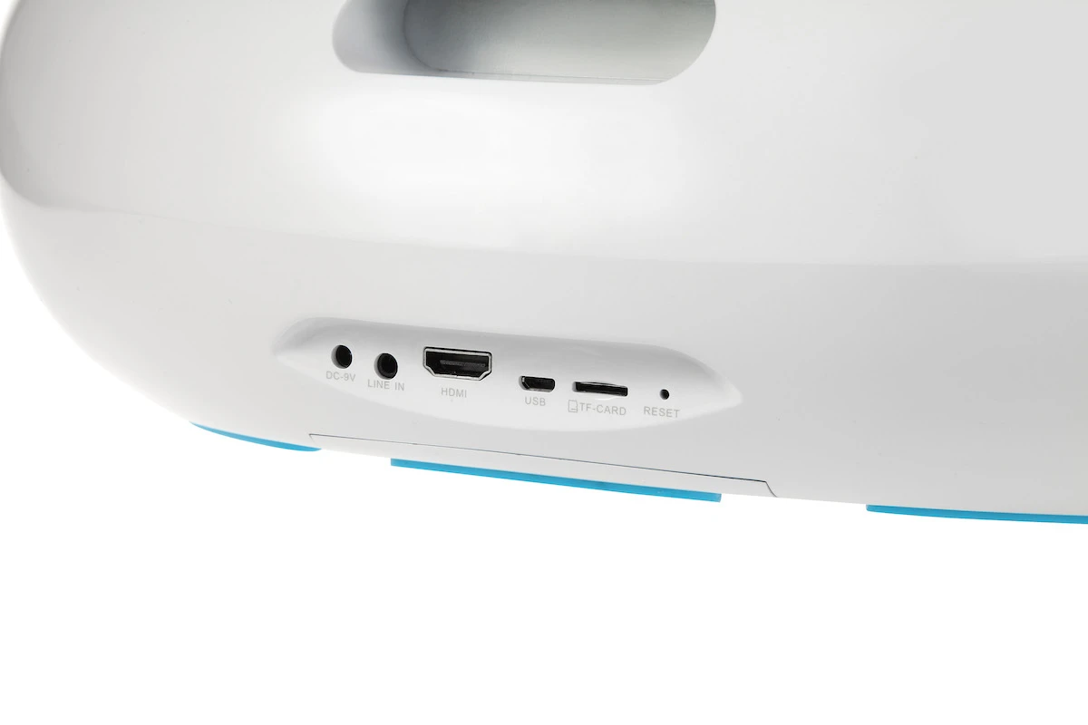The Zettaly Avy connectors (white