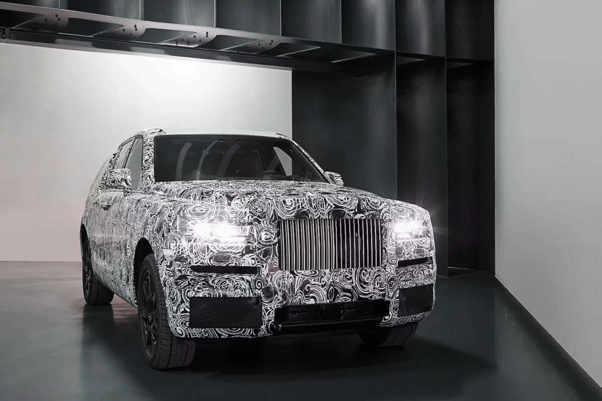 Project Cullinan will be the first Rolls-Royce four-wheel drive