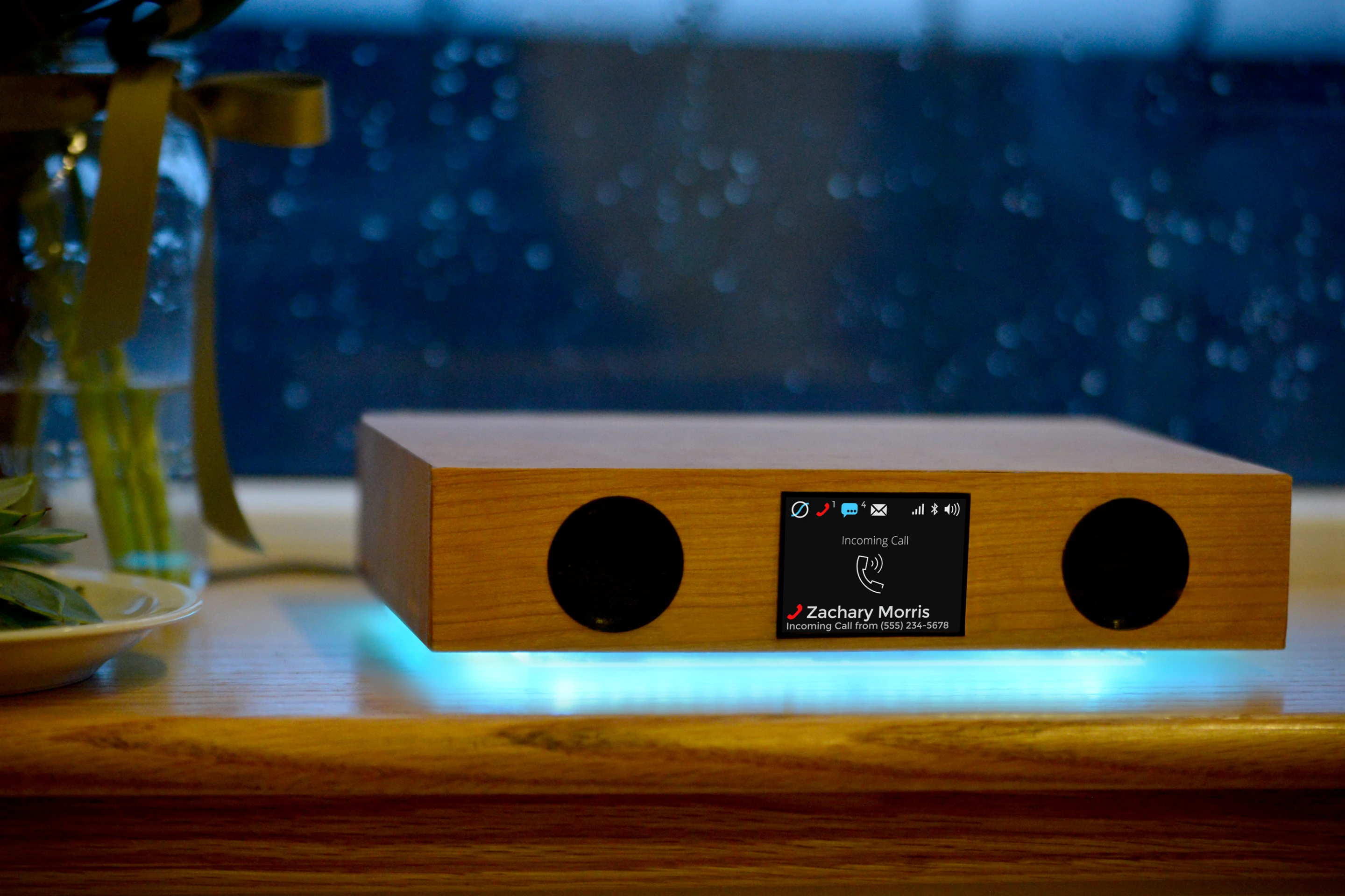 There's a multicolor LED lighting array to the bottom, which can be synced with the music or act as a visual notification, or even app-controlled mood lighting