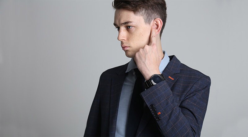 The watch strap-shaped TipTalk can be added to any old watch to synch with the user's smartphone