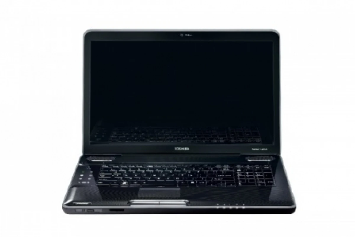 The Toshiba Satellite P500 targets high-end multimedia enthusiasts