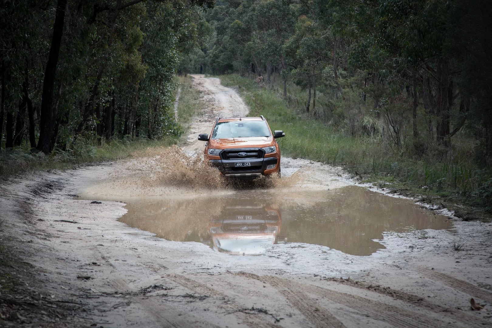 The Ranger Wildtrak has switchable four-wheel drive with low range