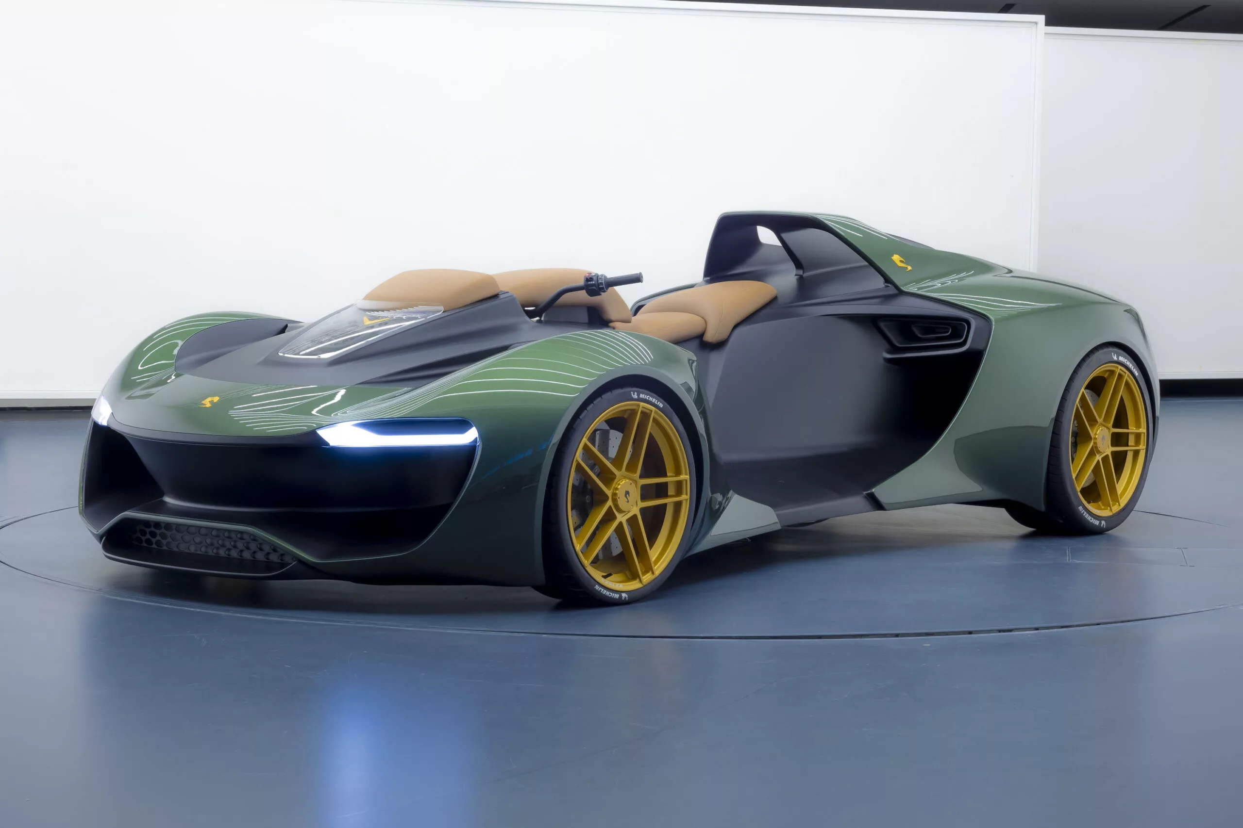 It looks a whole lot cooler before anyone gets on it