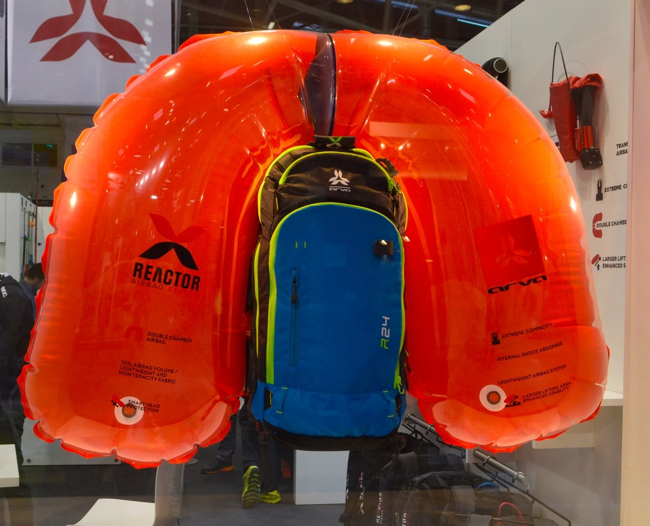 Another avalanche airbag: the Arva Reactor