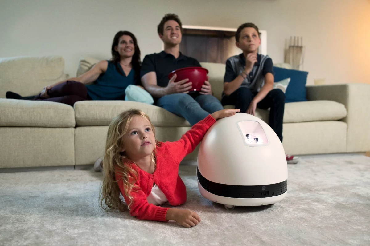 Keecker can serve up movie entertainment, stream music and even serve as a home surveillance robot