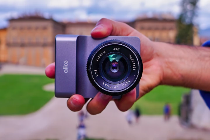 The Alice Camera has launched on Indiegogo, where pledge levels start at £550