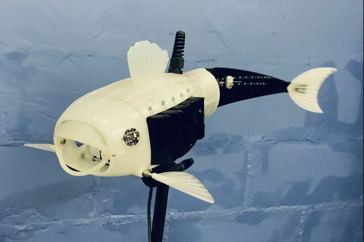 Eleanor Mackintosh's Robo-fish uses screens in its gills to filter microplastic particles out of the water