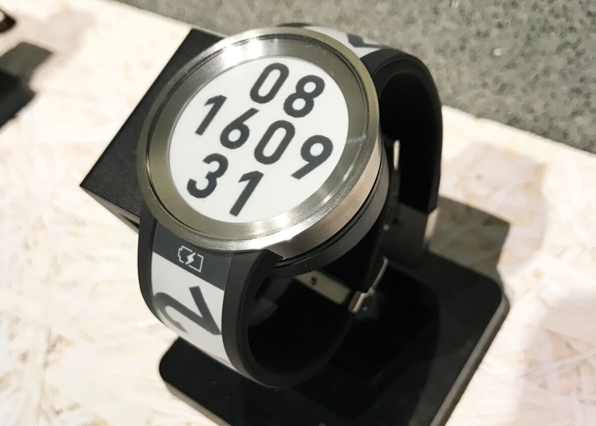 The Sony Fes Watch U uses an e-ink display for the watch face and the strap