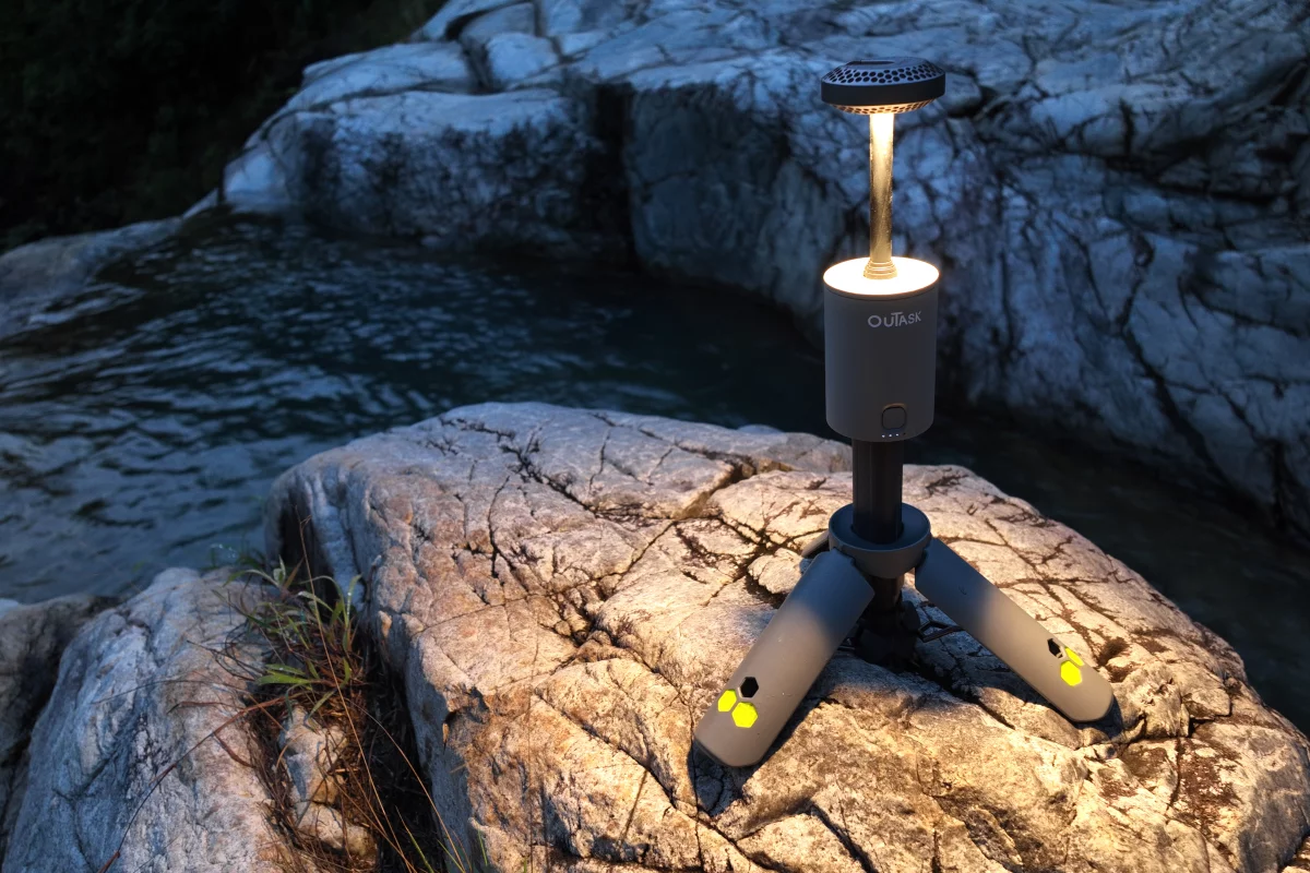 The ouTask telescoping lantern is currently raising production funds on Kickstarter