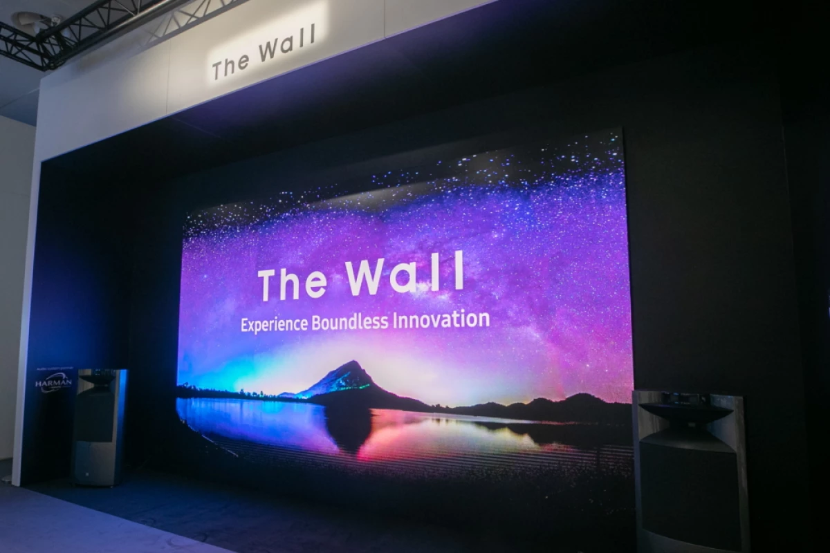 Samsung announced the 292 inch large format modular display at ISE 2019 in Amsterdam