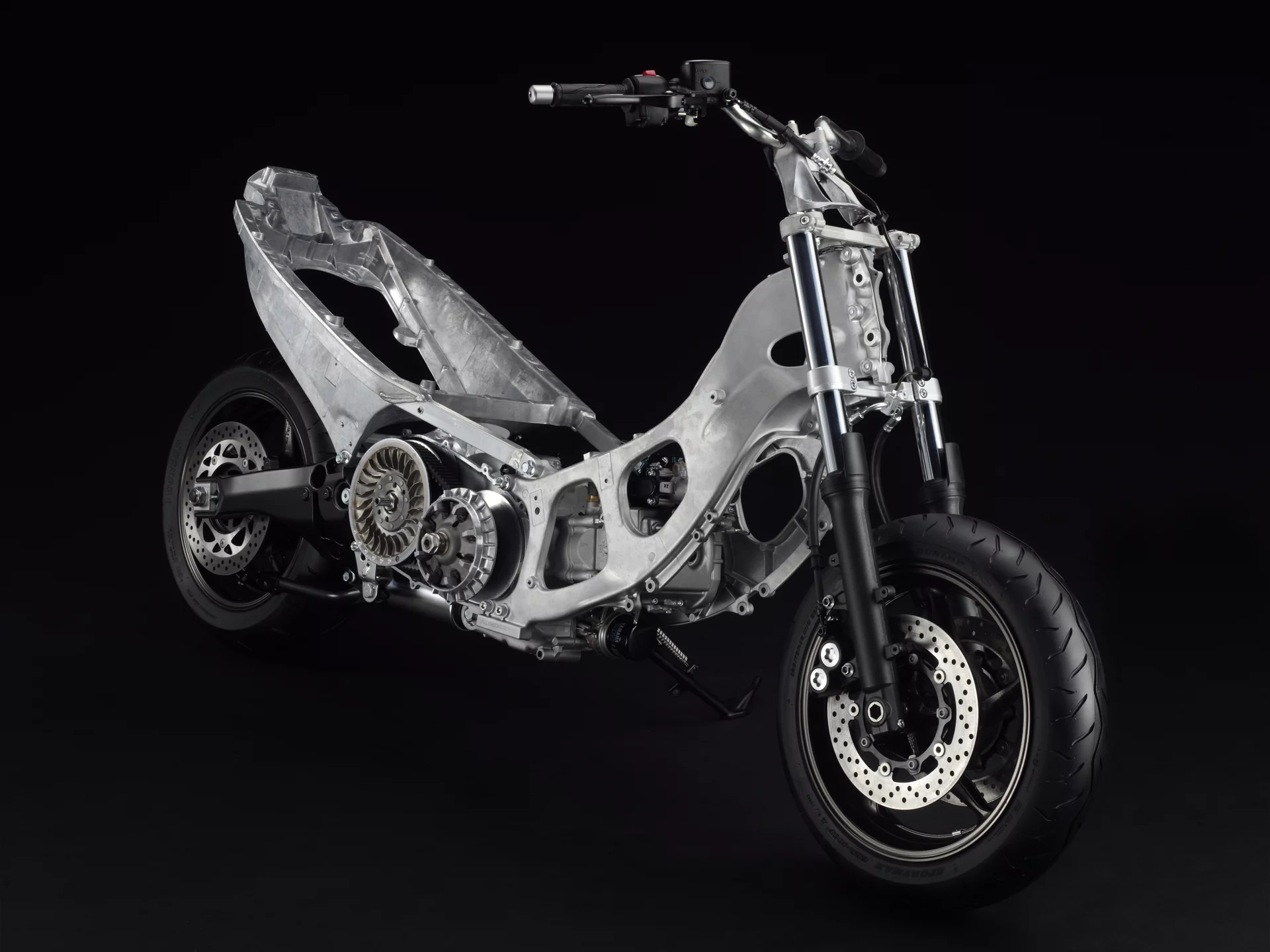 Yamaha's T-Max frame