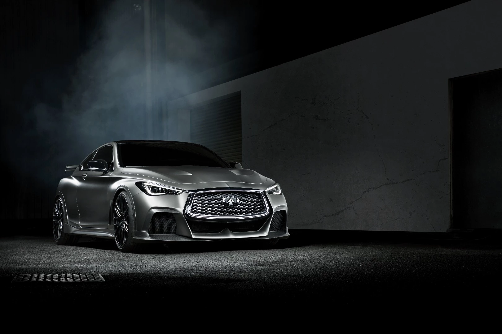 The Infiniti Project Black S uses an F1-derived powertrain