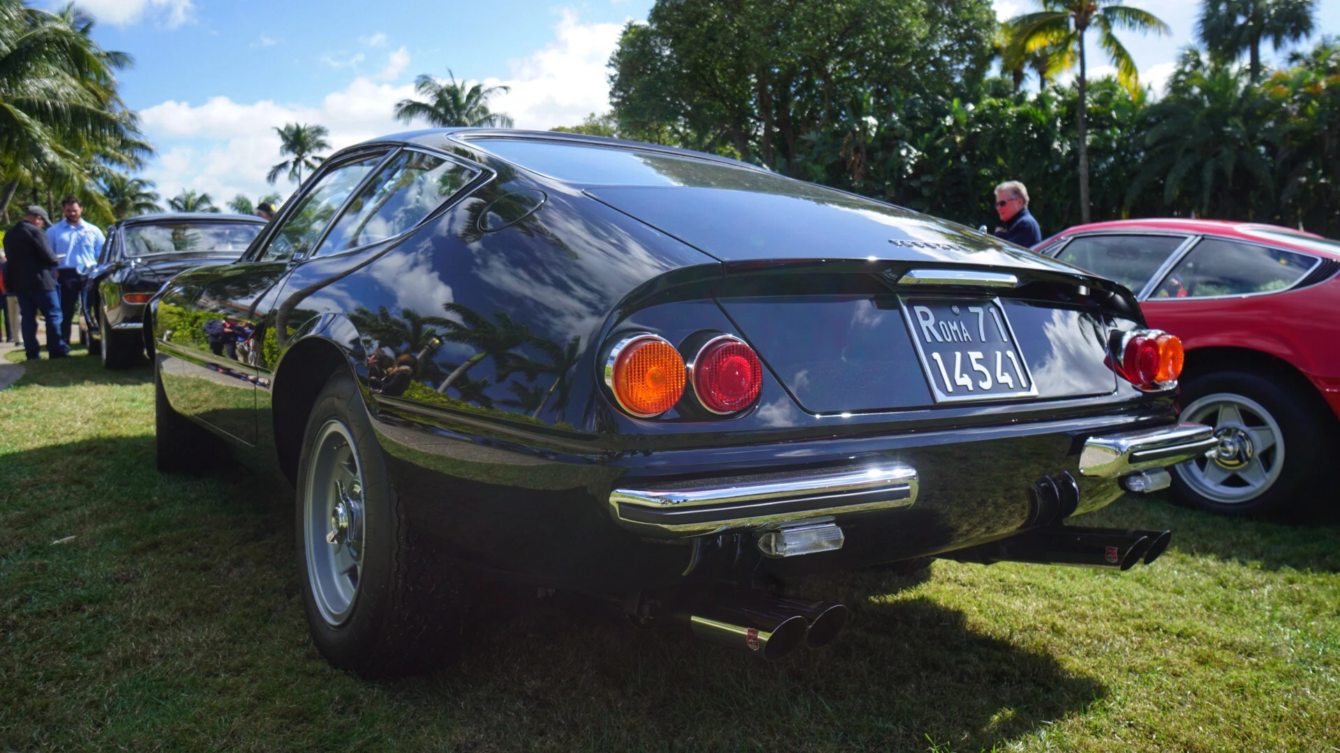 1971 365 GTB/4 Daytona: This car was awarded Platino at the 2015 Cavalino Classic event