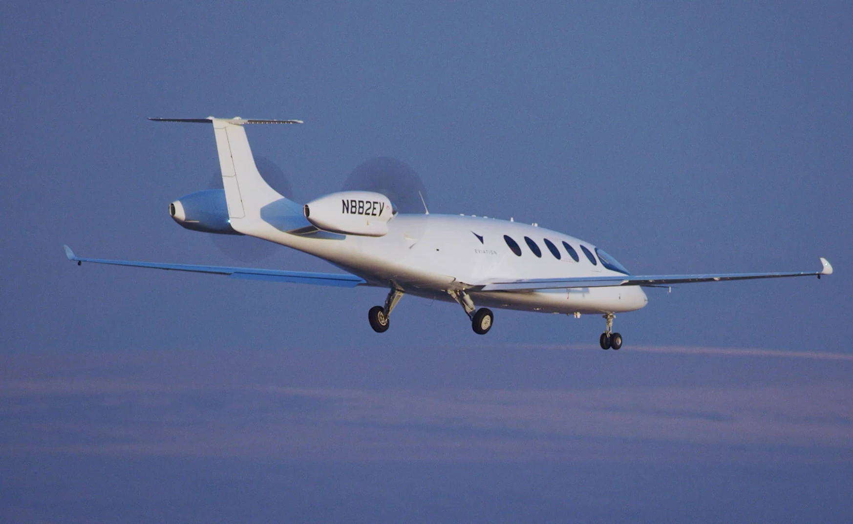 Alice completed an 8-minute test flight at altitudes up to 3,500 ft