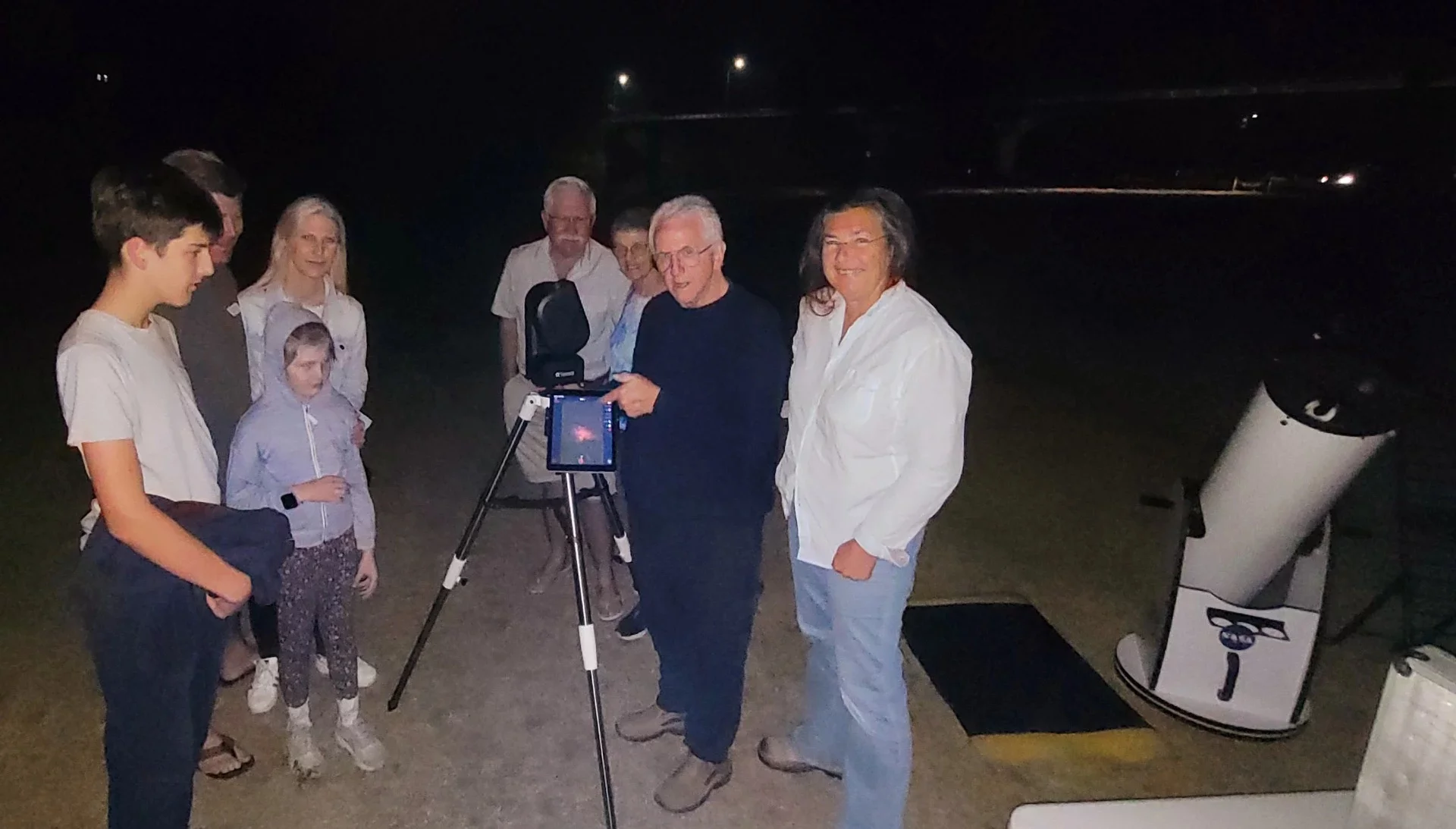 Like similar smart telescopes, the Seestar S30 Pro pairs with a smartphone or tablet running a companion app