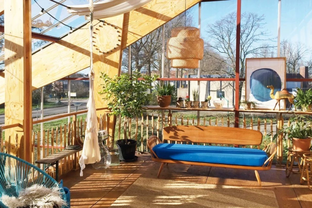Living In A Greenhouse One Family S Experiment In Sustainable Living