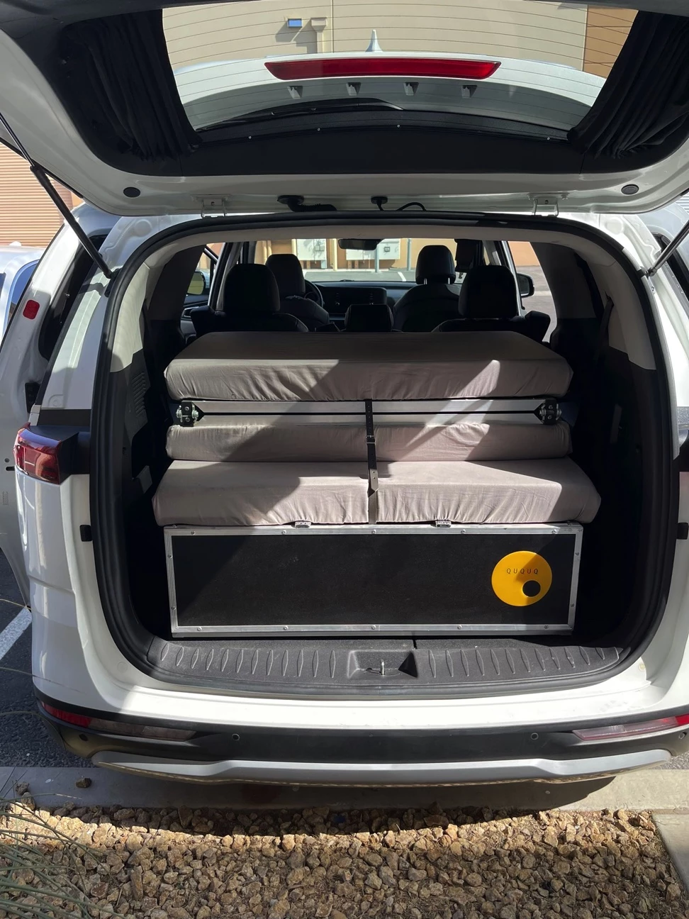 Unicamp USA is also offering a Ququq camper kit to add two lower sleeping berths and an outdoor kitchen, making the Kia Carnival Univan a more complete camper van