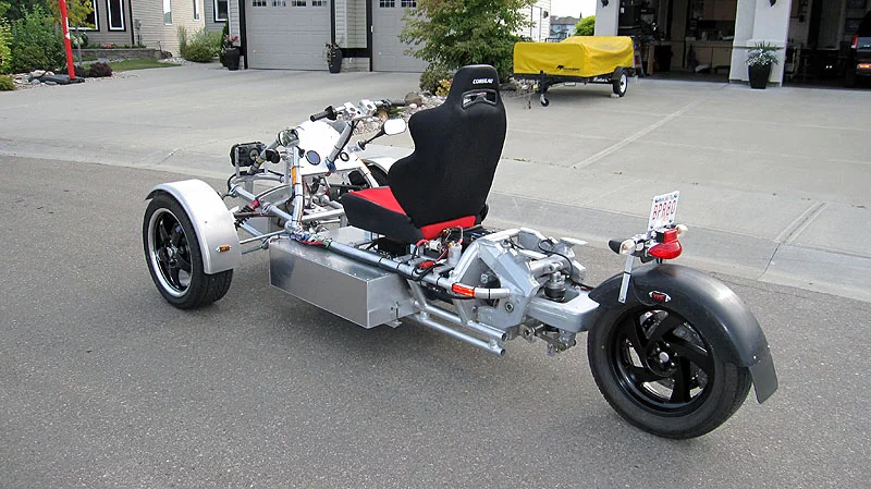 The Lithium Hawk three-wheeled homebuilt electric vehicle (Photo: Nap Pepin)