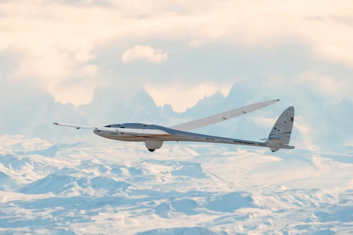 The Perlan 2 glider in action during a record-breaking flight last week