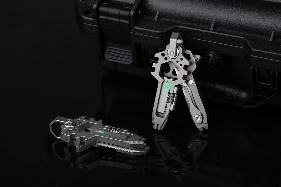 The tool comes standard with a sandblasted titanium finish, which can be upgraded to matte black