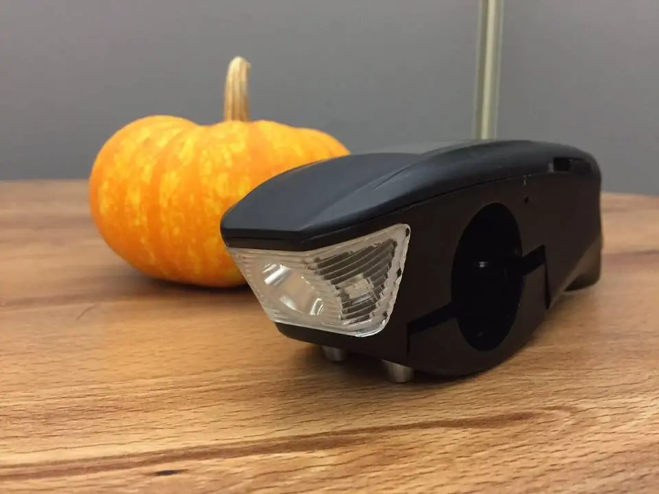 The SpeedForce features a 150-lumen headlight (mini pumpkin not included)