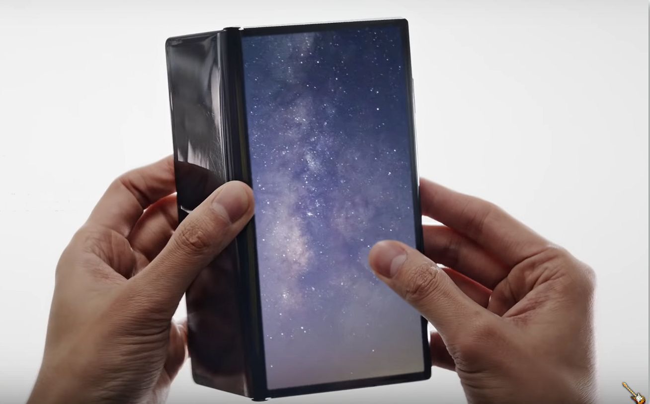There's a 6.6-inch OLED display out front, and a 6.4-inch screen around back