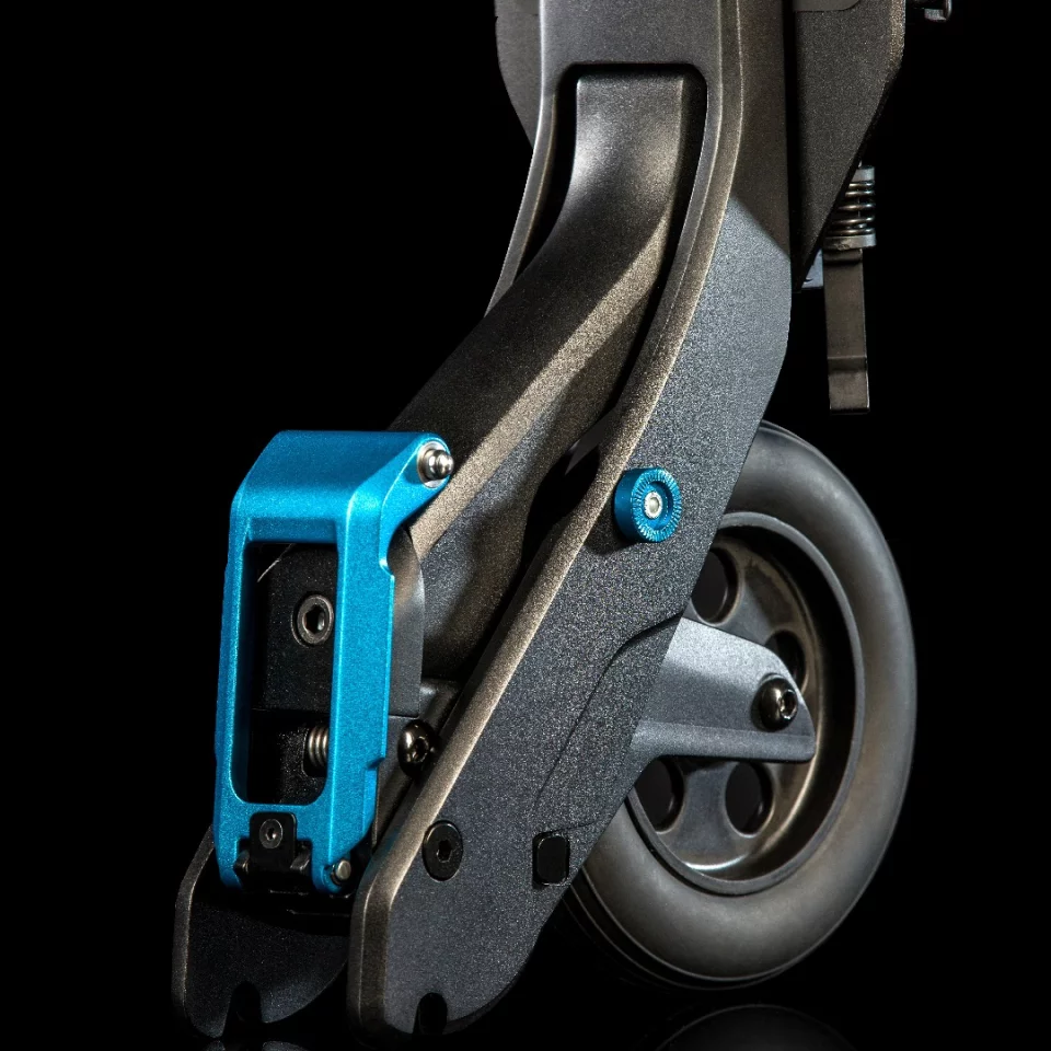 The device hinges near the front wheel – an action that reportedly only a few couple of seconds to complete