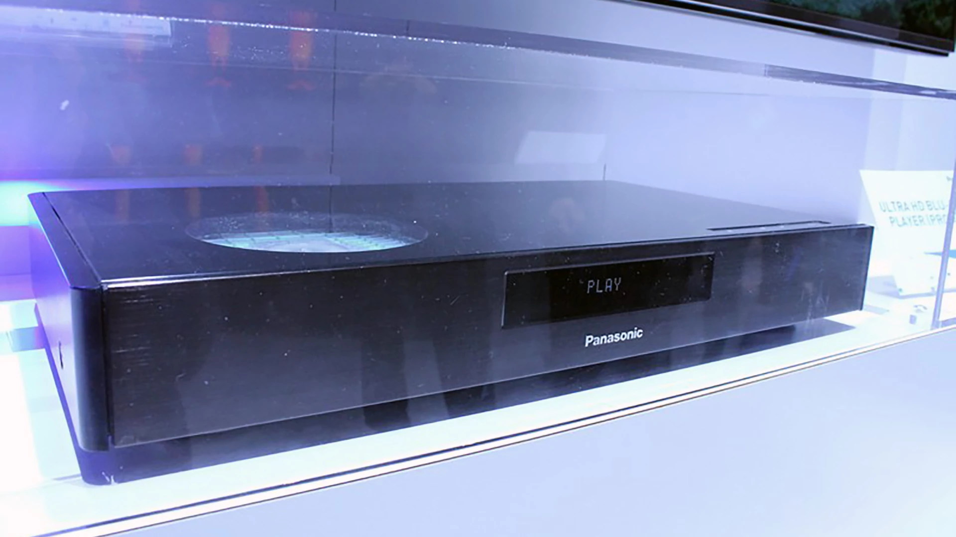 Panasonic's new Blu-Ray player prototype includes High Dynamic Range support (Photo: Eric Mack/Gizmag)