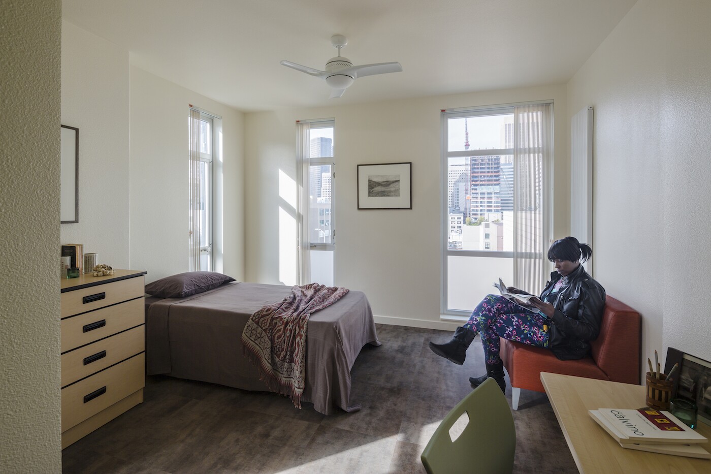 Rene Cazenave Apartments in San Francisco, by Leddy Maytum Stacy Architects and Saida + Sullivan Design Partners, includes 120 homes with high-efficiency lighting and hydronic heating, an insulated building envelope, and a rooftop solar canopy that produces both hot water and electricity