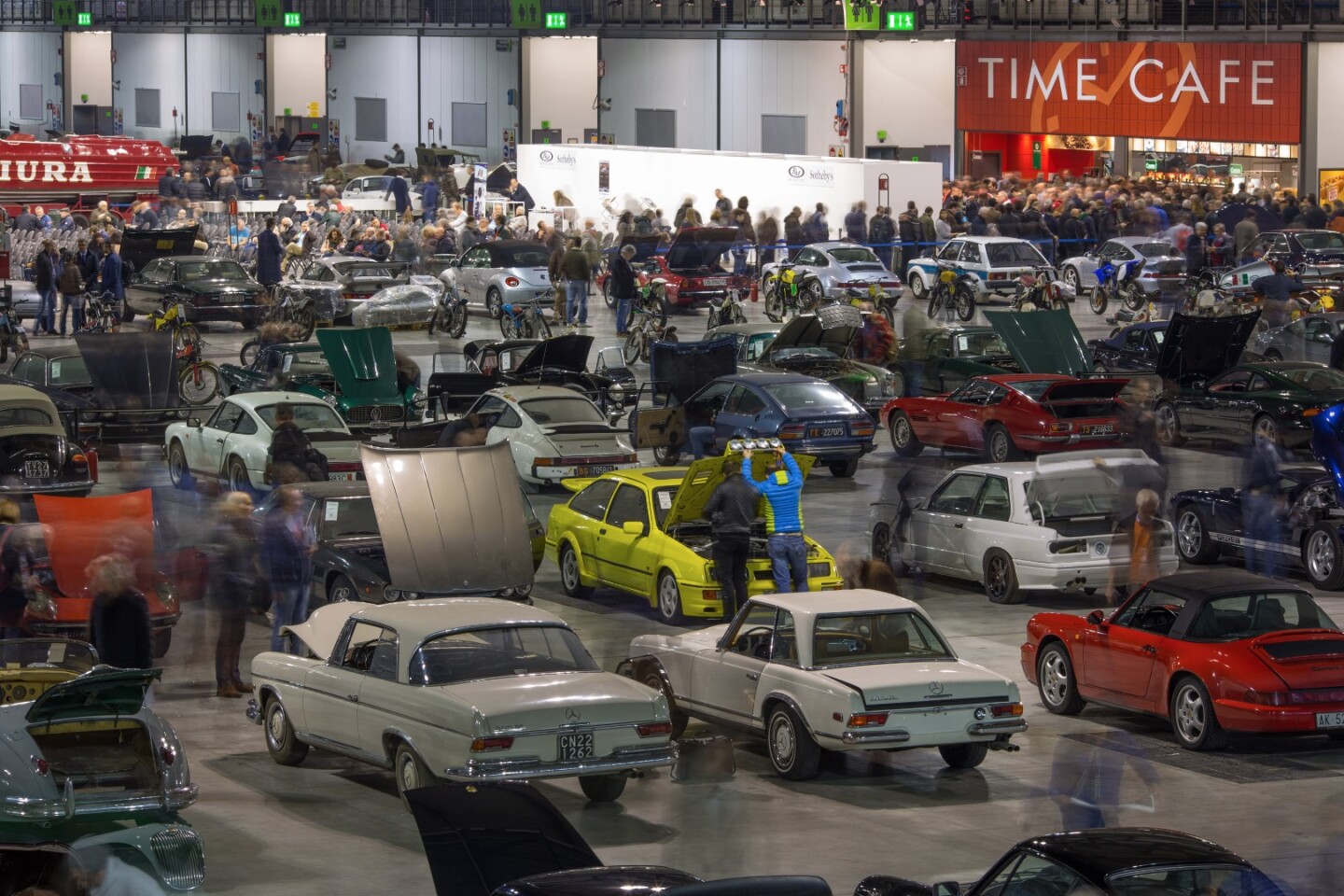 The massive collection was gathered together by the Italian Government in 11 warehouses in Northern Italy, and just getting them to Milan required 100 transporters. When the collection was finally assembled in Fiero Milano, it covered 200,000 square feet - the equivalent of four football fields.