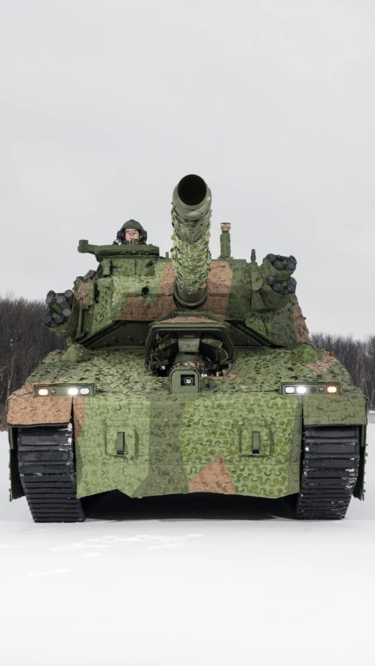 The BAE vehicle will have an auto-loading ammunition system
