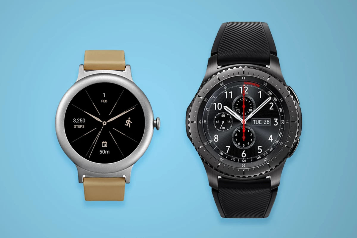 Comparing the relatively minimal LG Watch Style with the hulking Samsung Gear S3
