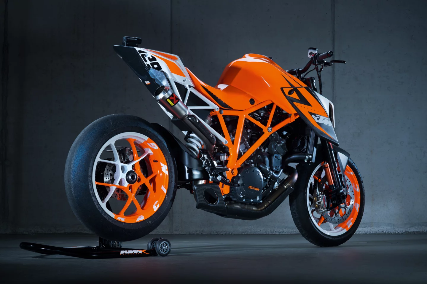 1290 Super Duke R prototype