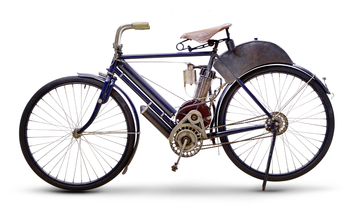£40,250 ($62,144) - 1905 Indian 2¼hp 'Camel Back'Lot 14 at Bonhams Lonatti Collection held on 17 October, 2015Estimate: £28,000 - 36,000 ($43,000 - $55,000)