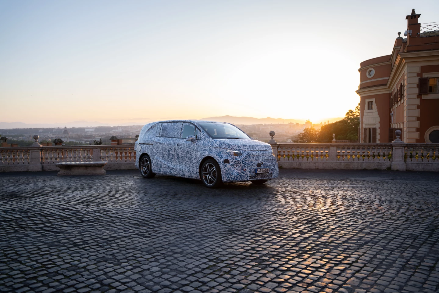 Mercedes will first introduce these all-electric MPVs, or Grand Limousines, to the US, Canada, and China