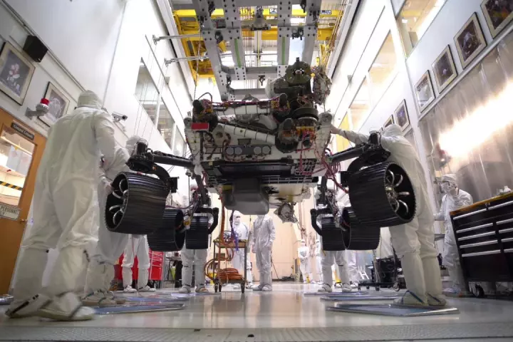 NASA engineers let the Mars 2020 rover carry its full weight on its legs and wheels for the first time