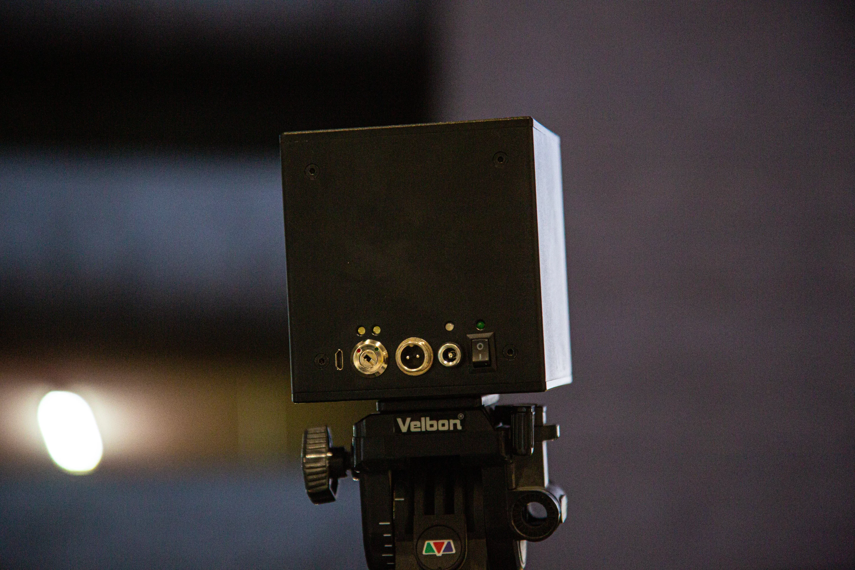 The back of the LaserCube has a miniUSB input, a safety key, a safety dongle, a power input and the main power switch.