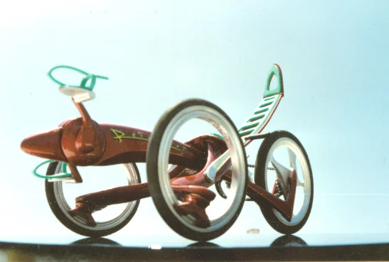 One of Sapir's earlier designs was a recumbent trike