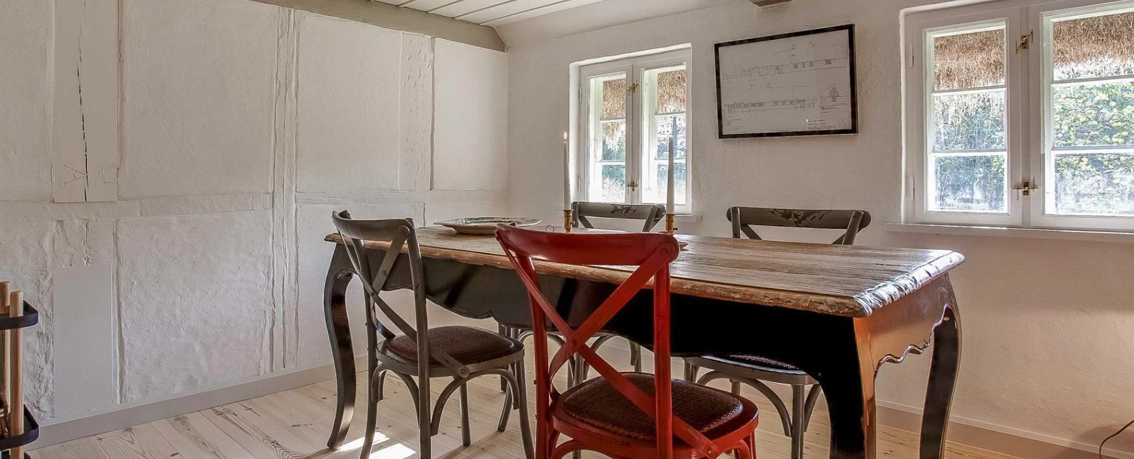 House of Andrine's dining room