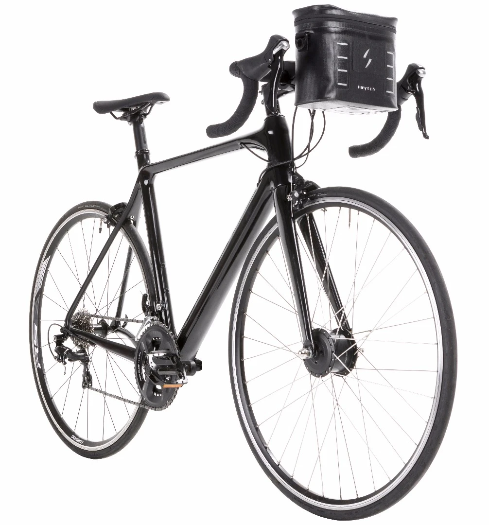 The whole Swytch system – including both the permanently-mounted bits and the power pack – weighs 3.9 kg (8.6 lb) with the small battery, or 4.8 kg (10.6 lb) with the big one